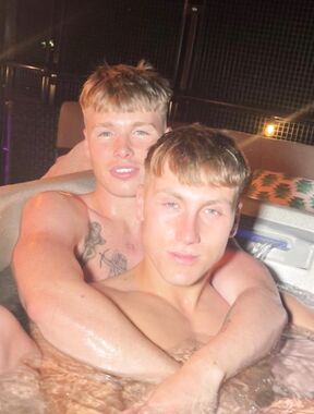 GAY 0161 COUPLE Onlyfans pictures